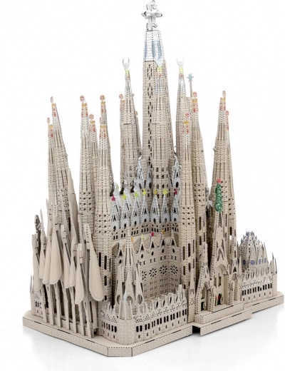 Λεπτομέρειες χαραγμένες με λέιζερ