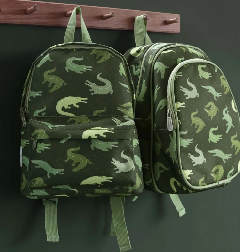 Χαρούμενος σχεδιασμός για παιδικό σταθμό και εκδρομές