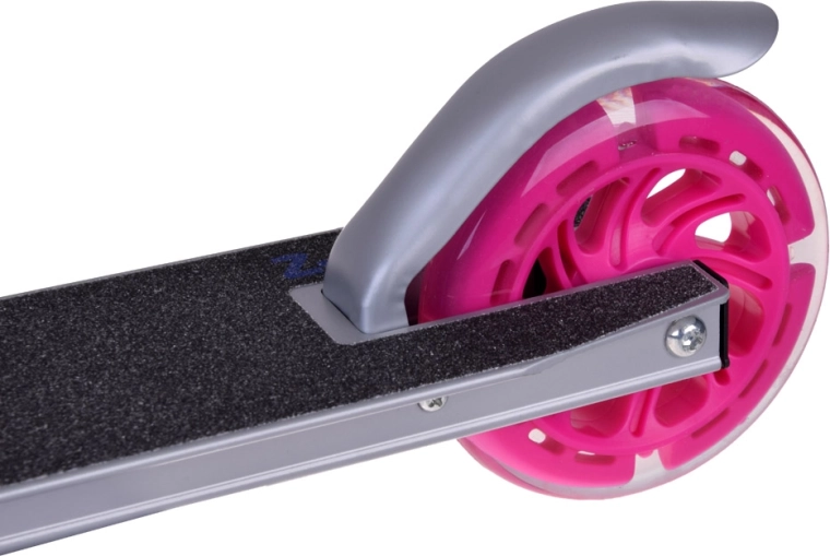 Φωτιζόμενοι τροχοί LED για καλύτερη ορατότητα