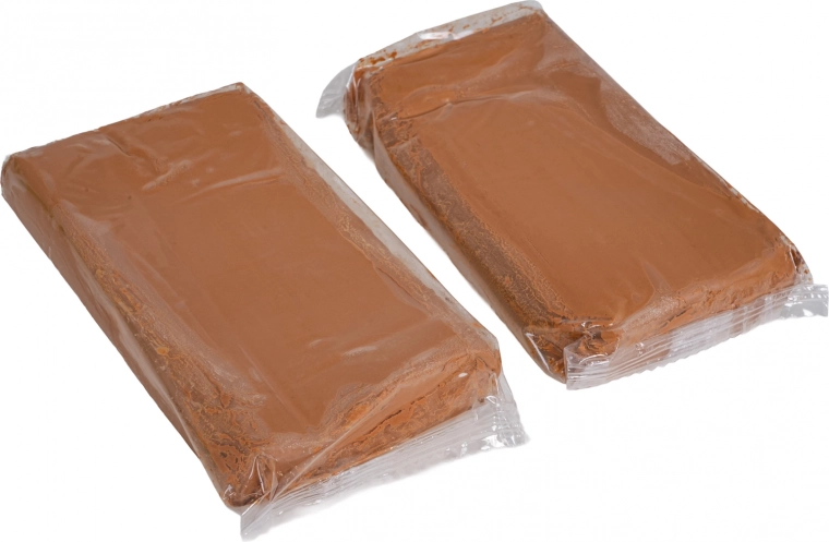 Δύο συσκευασίες πηλού έτοιμες για μοντελοποίηση