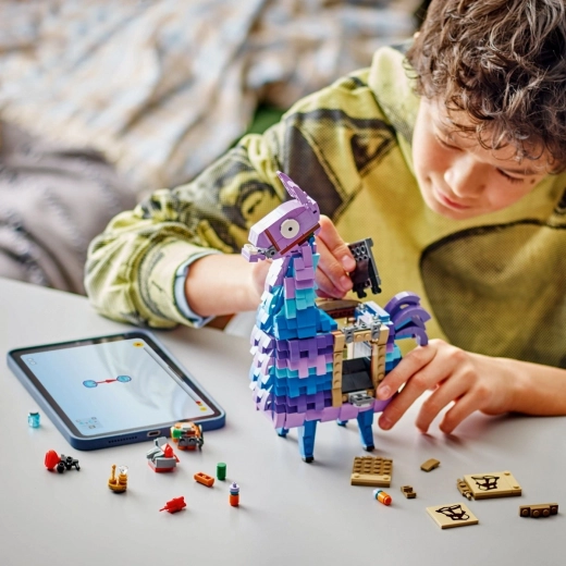 Διαδραστική κατασκευή με την εφαρμογή LEGO Builder