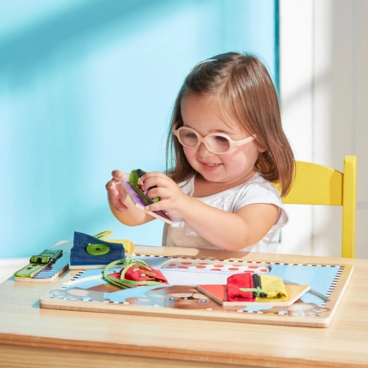 Ανθεκτική ξύλινη κατασκευή για παιδιά 3+