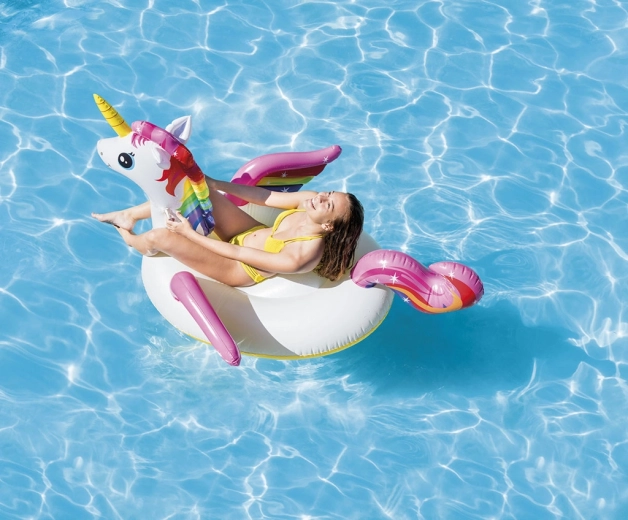 Μεγάλη επιφάνεια ξαπλώματος