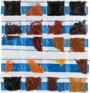 Πλούσιο σετ πολύχρωμων πετρών