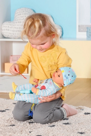 Τάισε, φρόντισε και παίξε με κάθε λεπτομέρεια