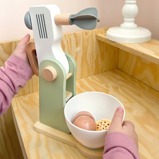 Ρεαλιστικό ανακάτεμα όπως σε πραγματική κουζίνα