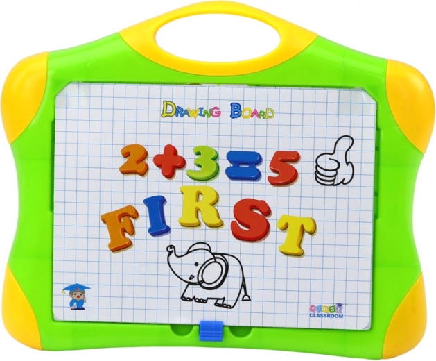 Δημιουργικός χώρος για γραφή και ζωγραφική