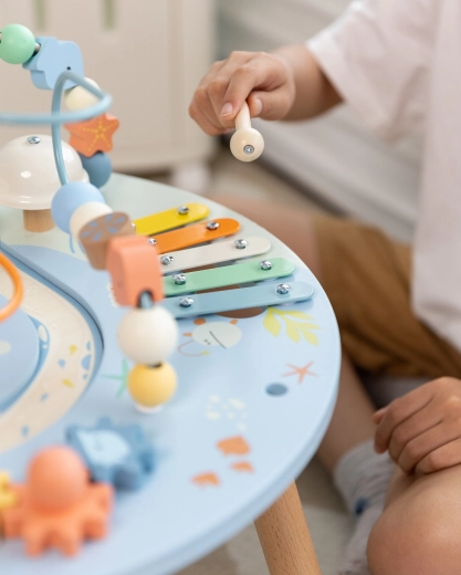 Μουσικό και εκπαιδευτικό