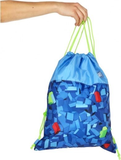 Πρακτικό μέγεθος για σχολείο και προπόνηση