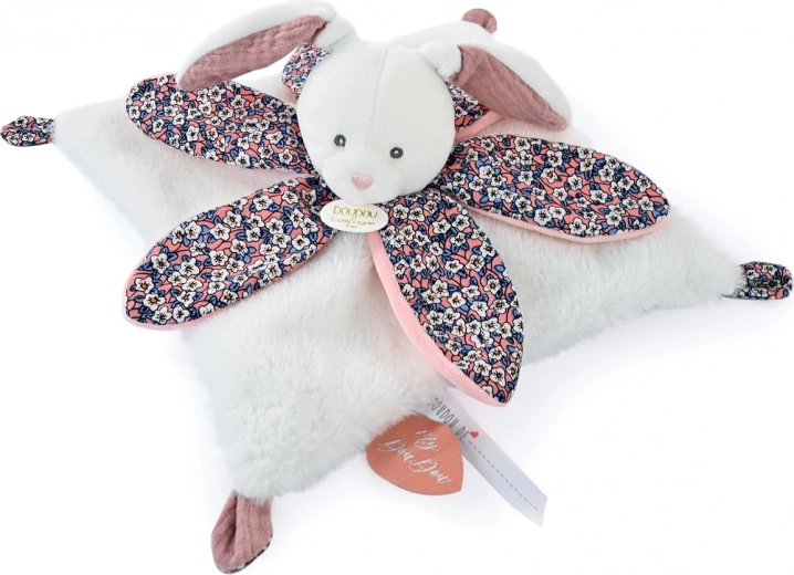 Υφασμάτινη διέγερση και εντυπωσιακό φλοράλ μοτίβο