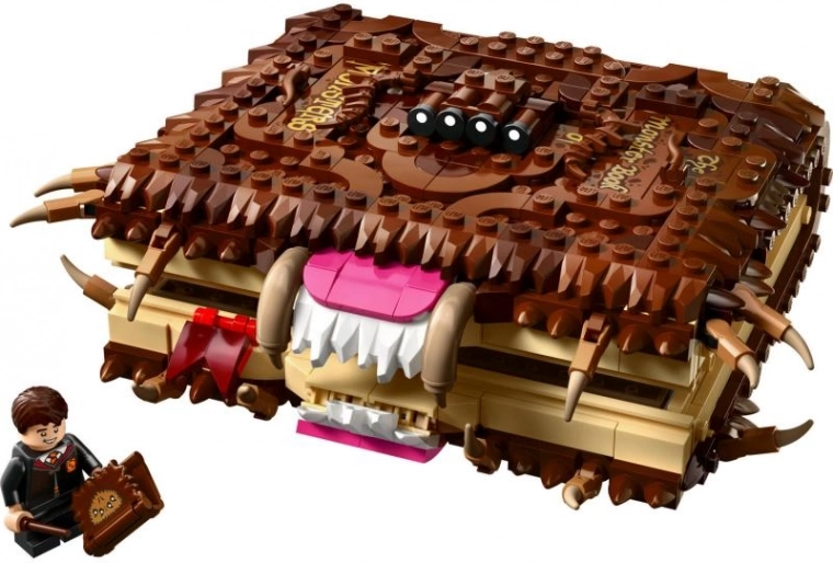 Κροταλιστές σιαγόνες και δράση pull-back