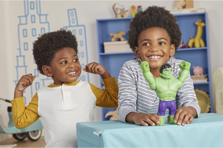 Ενισχύει τη φαντασία και το ομαδικό παιχνίδι