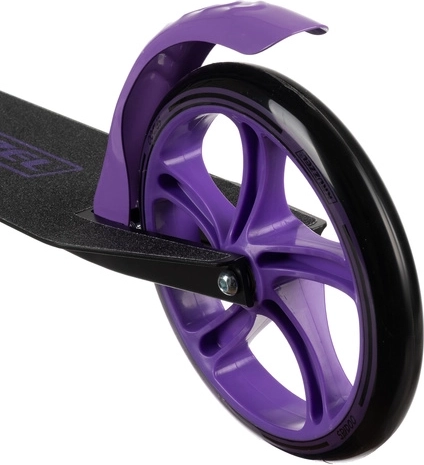 Μεγάλοι τροχοί 200 mm για ομαλή διαδρομή