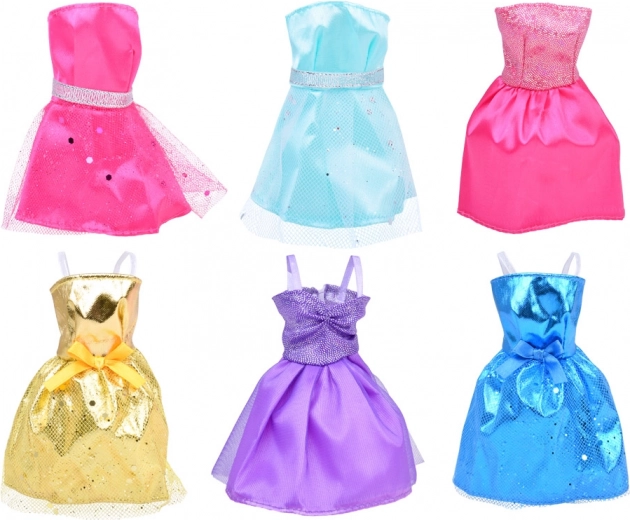 Πολύχρωμα φορέματα για κούκλες