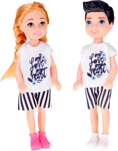 Δύο φιγούρες και ασφαλή καθίσματα