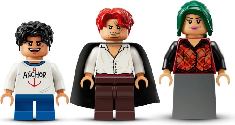 Τρεις μινιφιγούρες: Luffy, Shanks και Makino