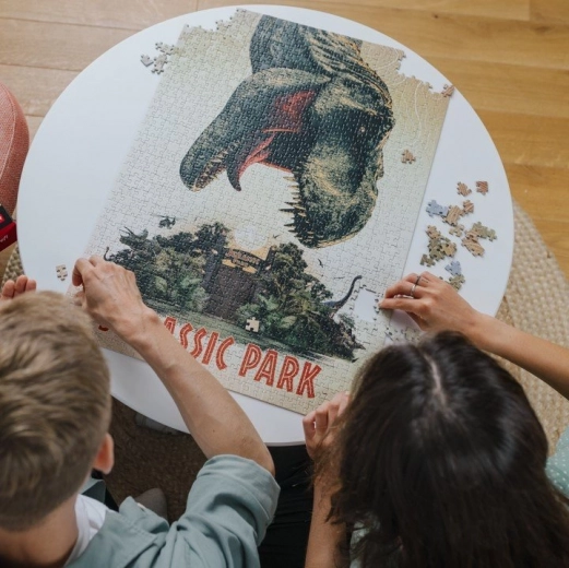 Εμβληματικό θέμα JURASSIC PARK