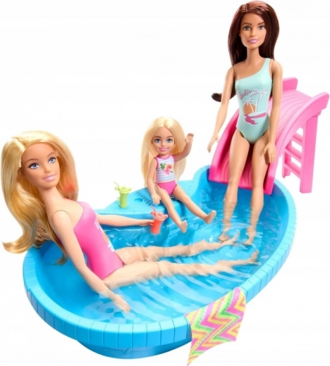 Καλοκαιρινή διασκέδαση στην πισίνα με την Barbie