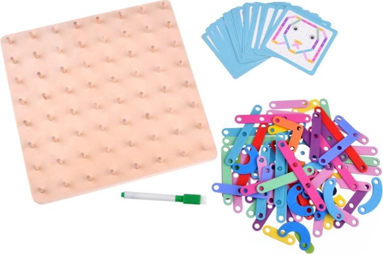 Δημιουργικό μωσαϊκό σε ξύλινη pegboard βάση