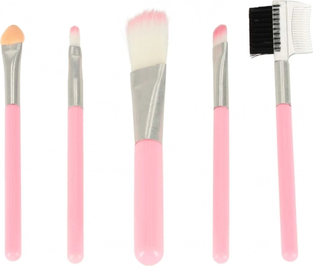 Επαγγελματικά εργαλεία για μικρούς στυλίστες