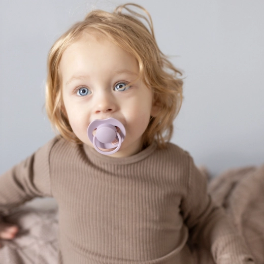 Ελαφριά, ανθεκτική και ασφαλής για την ανάπτυξη δήγματος και ομιλίας