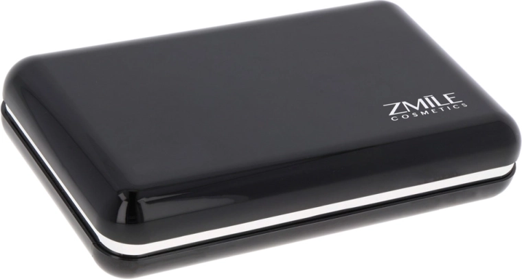 Όλα σε μία compact κασετίνα