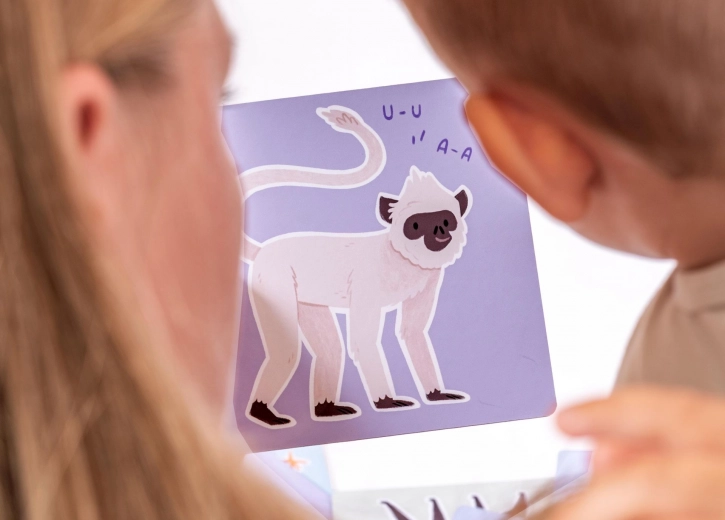 Η μίμηση ήχων ως πρώτο βήμα προς την ομιλία