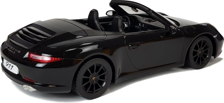 Ρεαλιστικός σχεδιασμός με άδεια Porsche