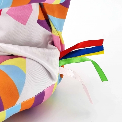 Πρακτική κρεμάστρα για την παιδική ντουλάπα