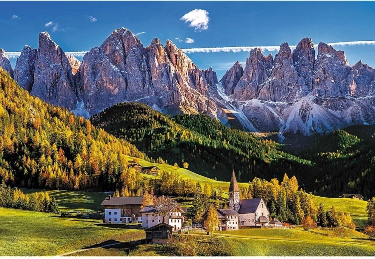 Εντυπωσιακό μοτίβο Val di Funes στους Δολομίτες