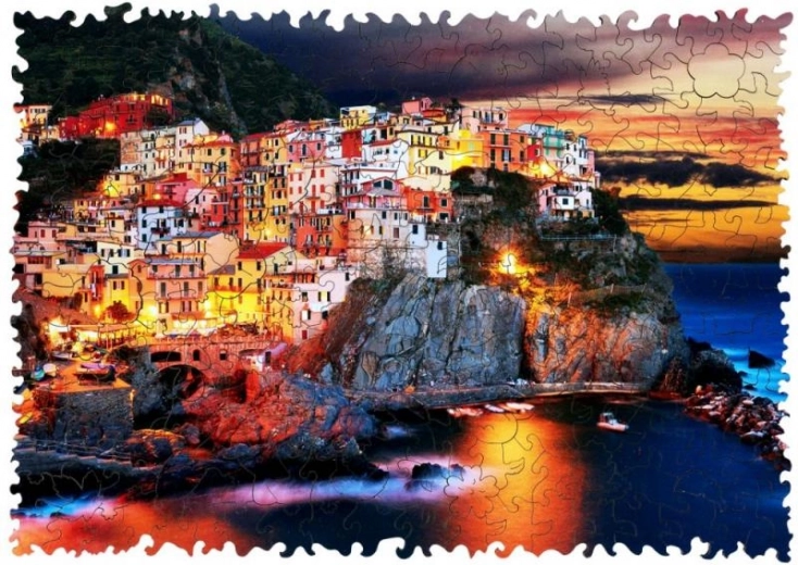 Γραφικό μοτίβο της Μαναρόλα σε απογευματινό φως