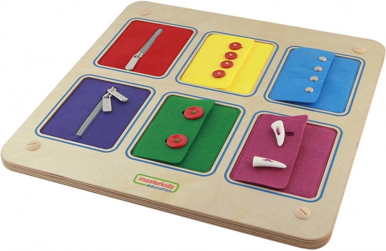 Εξάσκηση στο ντύσιμο με ασφάλεια