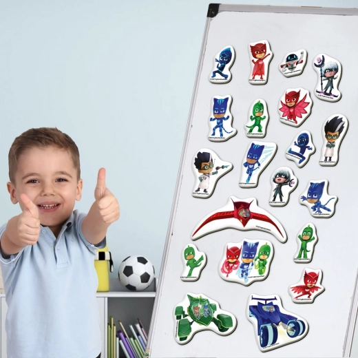 Δημιουργικό παιχνίδι με τους ήρωες PJ MASKS