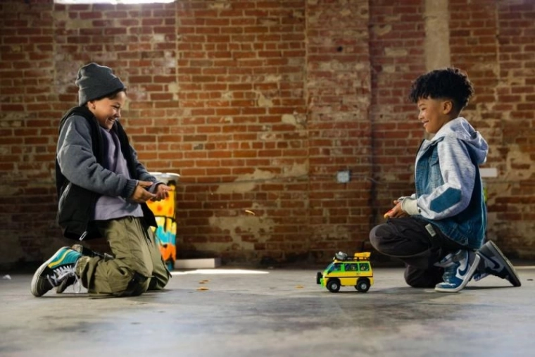 Διαδραστική εκτόξευση αφρώδους πίτσας