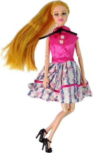 Στιλάτη κούκλα με κινητές αρθρώσεις