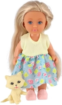 Λεπτομερές ντύσιμο και ρεαλιστικά μαλλιά