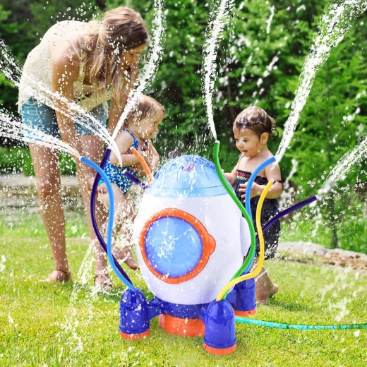 Διασκέδαση με νερό και άρδευση σε ένα