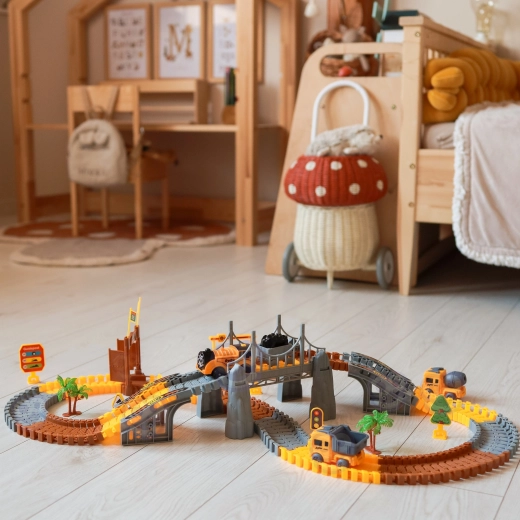 Πλούσια αξεσουάρ για ρεαλιστικό παιχνίδι