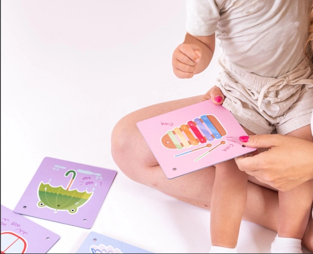 Παιχνιδιάρικη εξάσκηση λεπτής κινητικότητας και συντονισμού