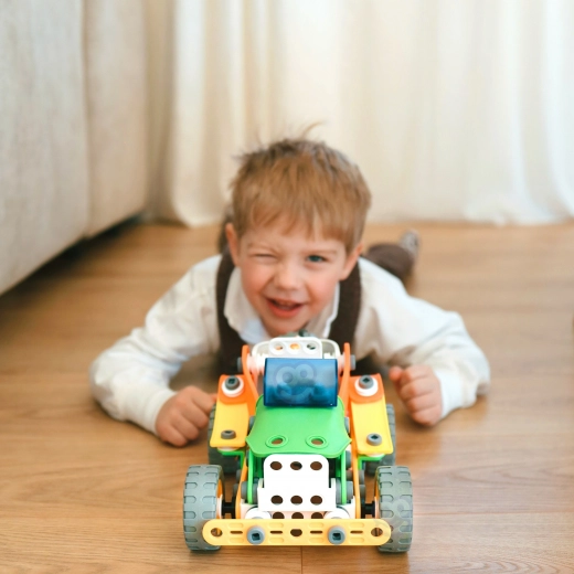 Κινούμενα μέρη για ζωντανό παιχνίδι