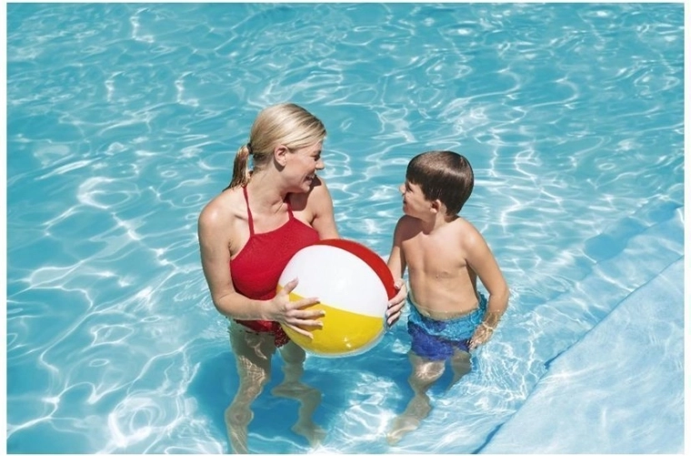 Διασκέδαση για πισίνα και παραλία