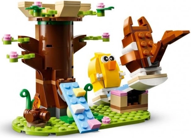 Παιχνιδόχρονος με δεντρόσπιτο