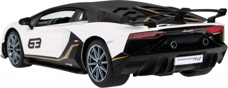 Ρεαλιστικός σχεδιασμός Aventador SVJ