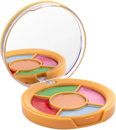 Γυαλιστικό χειλιών και make-up σε ένα σετ