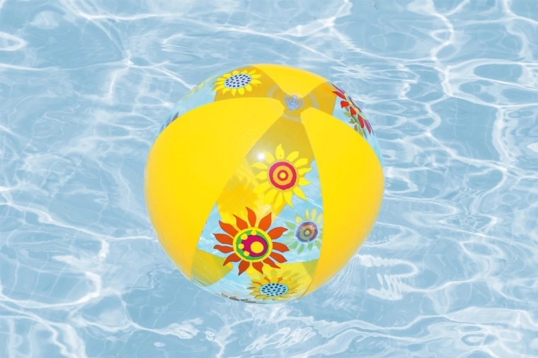 Ξέγνοιαστη υδάτινη διασκέδαση