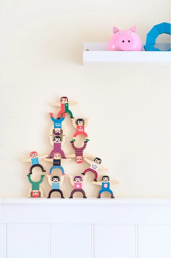 Εξάσκηση ισορροπίας και λεπτής κινητικότητας