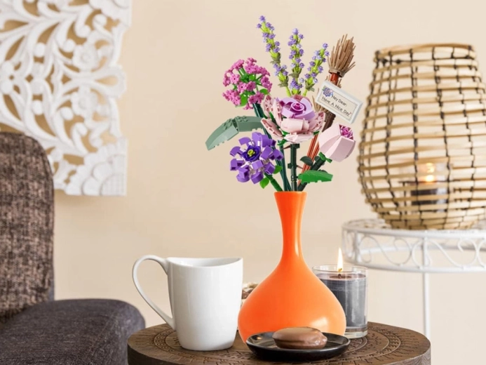 Ρεαλιστική ανθοδιακόσμηση χωρίς συντήρηση