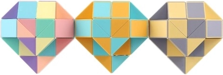 Πολύχρωμη πλαστική κατασκευή