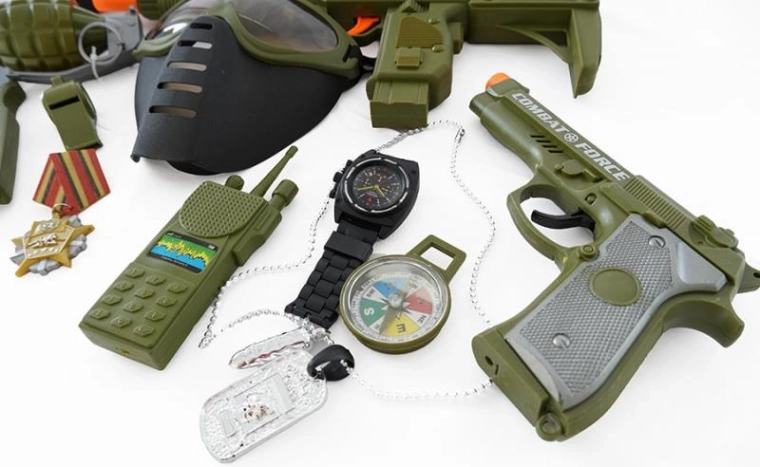 Πιστόλι με εφέ που λειτουργούν με μπαταρίες