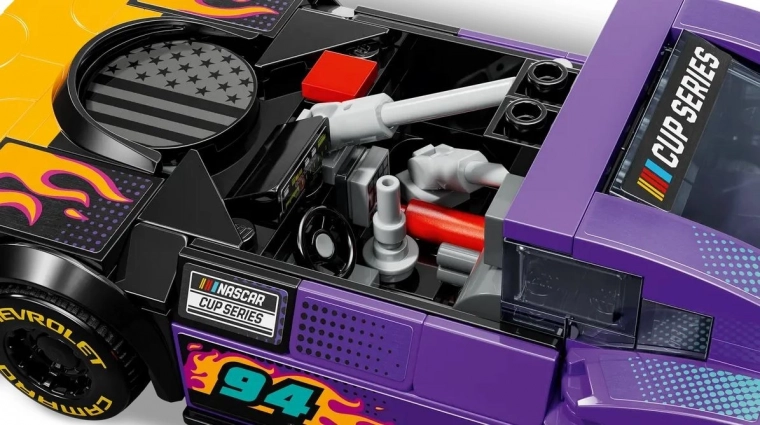 Αυθεντικός αγωνιστικός σχεδιασμός NASCAR